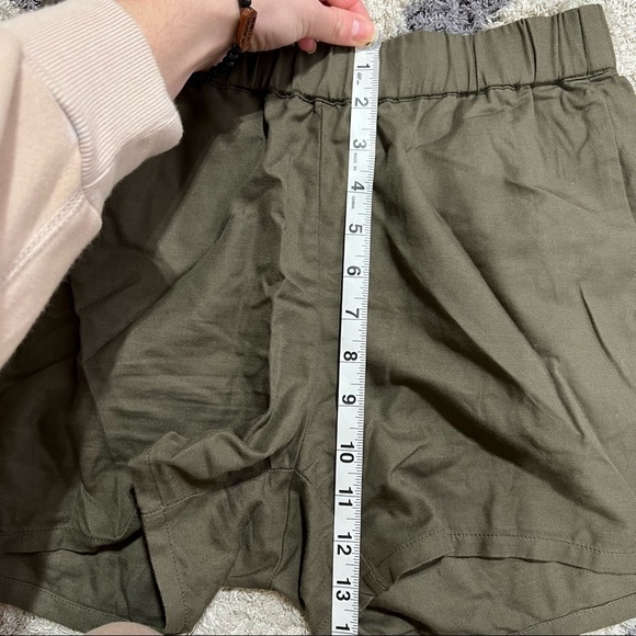 Madewell Pull On Shorts - Picture 6 of 12